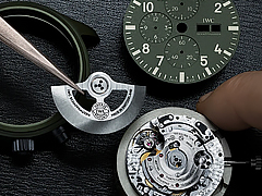 手表进水后零件生锈怎么解决？（朗格手表除锈及零件修复方法）