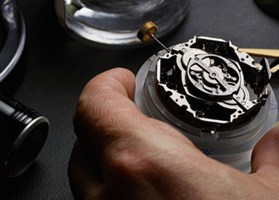 朗格手表如何更换电池（电池更换）