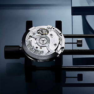 朗格手表维修保养（如何去除朗格手表表壳上的锈斑）